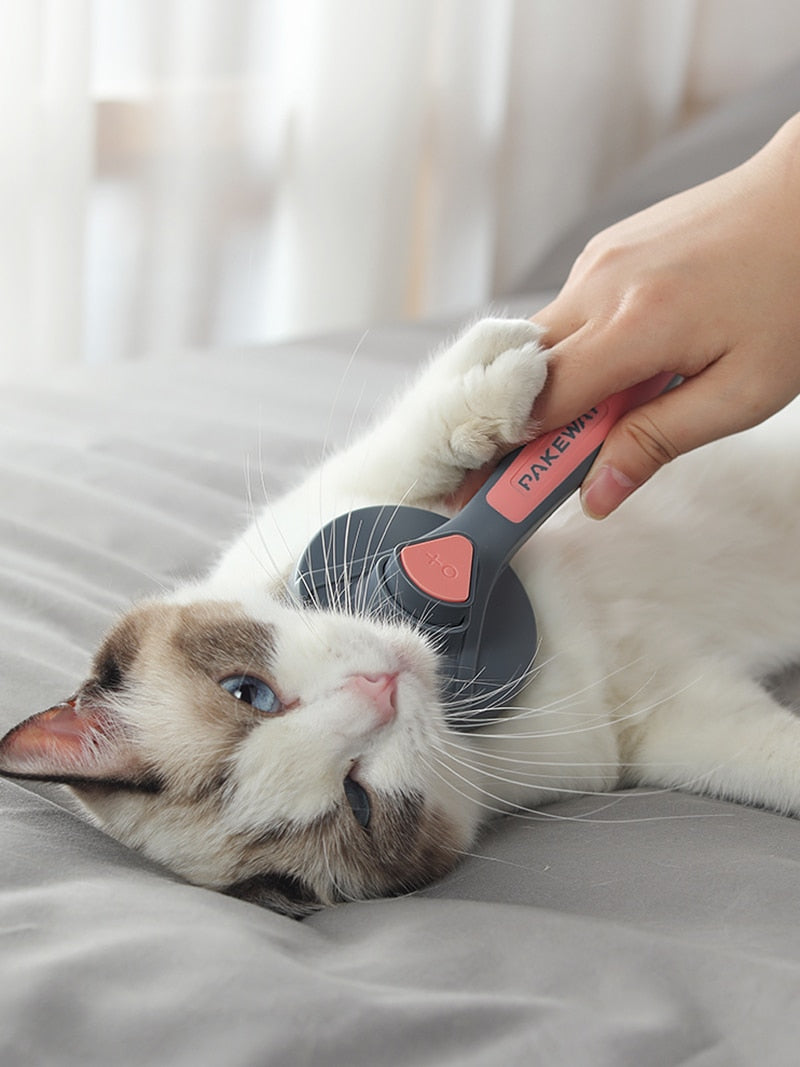 The New Cat/Dog Hair Comb